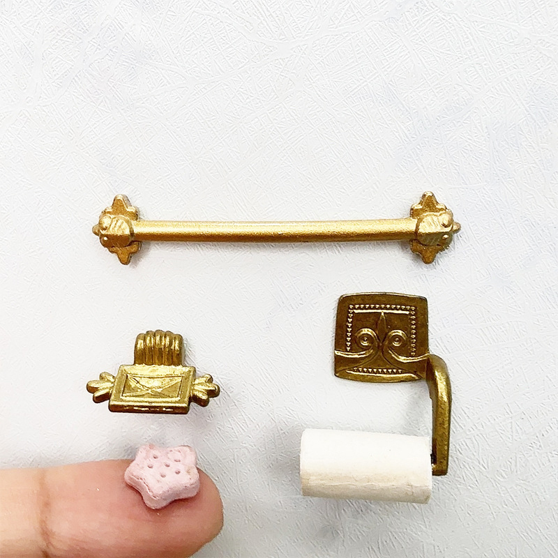 Home Bathroom Gadgets - ●1/12 Dollhouse Simulation Paper Towel Rack