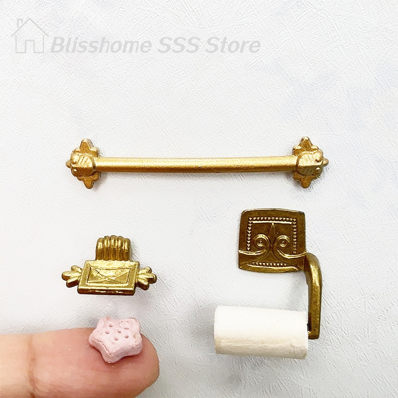 Home Bathroom Gadgets - 【S】1/12 Dollhouse Simulation Paper Towel Rack