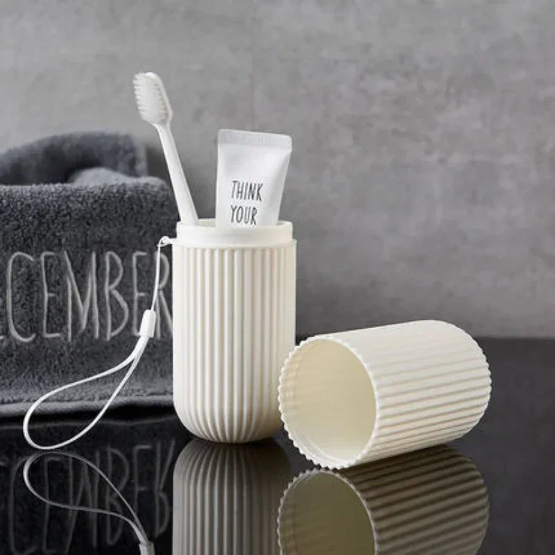Travel Toothbrush Cup Box Roun - đánh giá và giá Home Bathroom Gadgets