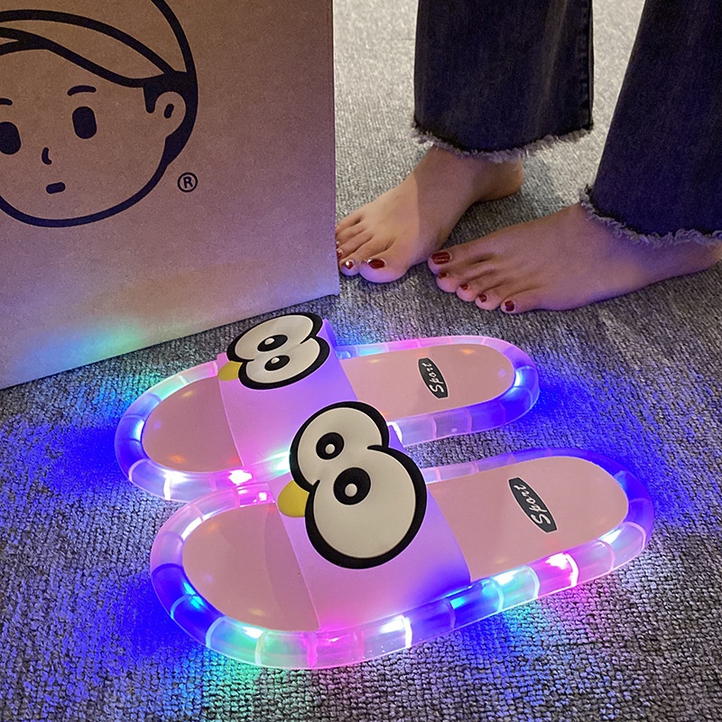 Funny Big Eyes Luminous Slide  - đánh giá và giá Home Outdoor Bathroom